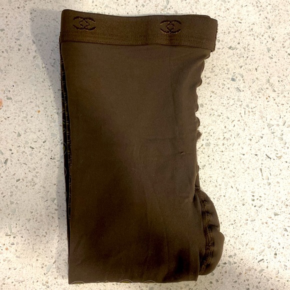 Chanel khaki tights with coco all over - Picture 2 of 8